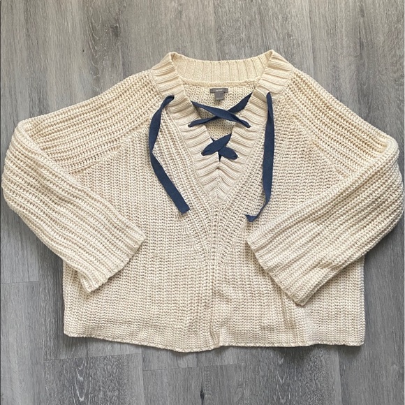 Cropped Aerie Sweater - Picture 2 of 3